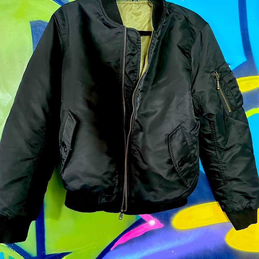 DEL BOMBER – BLACK AND GREEN REVERSIBLE FLIGHT JACKET